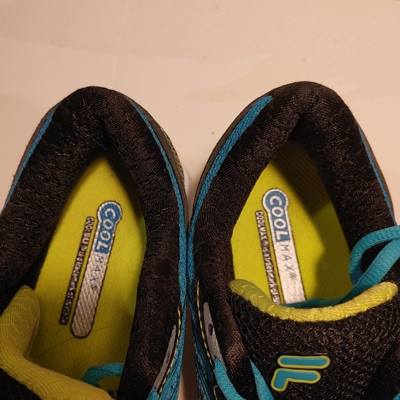 Fila coolmax ladies sneakers SZ ,7.5 blk blue - Picture 2 of 7